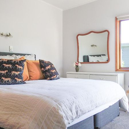 Large, Comfy, Stylish Apartment ハブロック・ノース エクステリア 写真