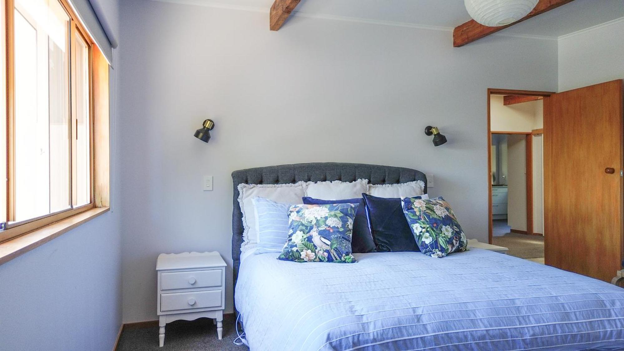 Large, Comfy, Stylish Apartment ハブロック・ノース エクステリア 写真