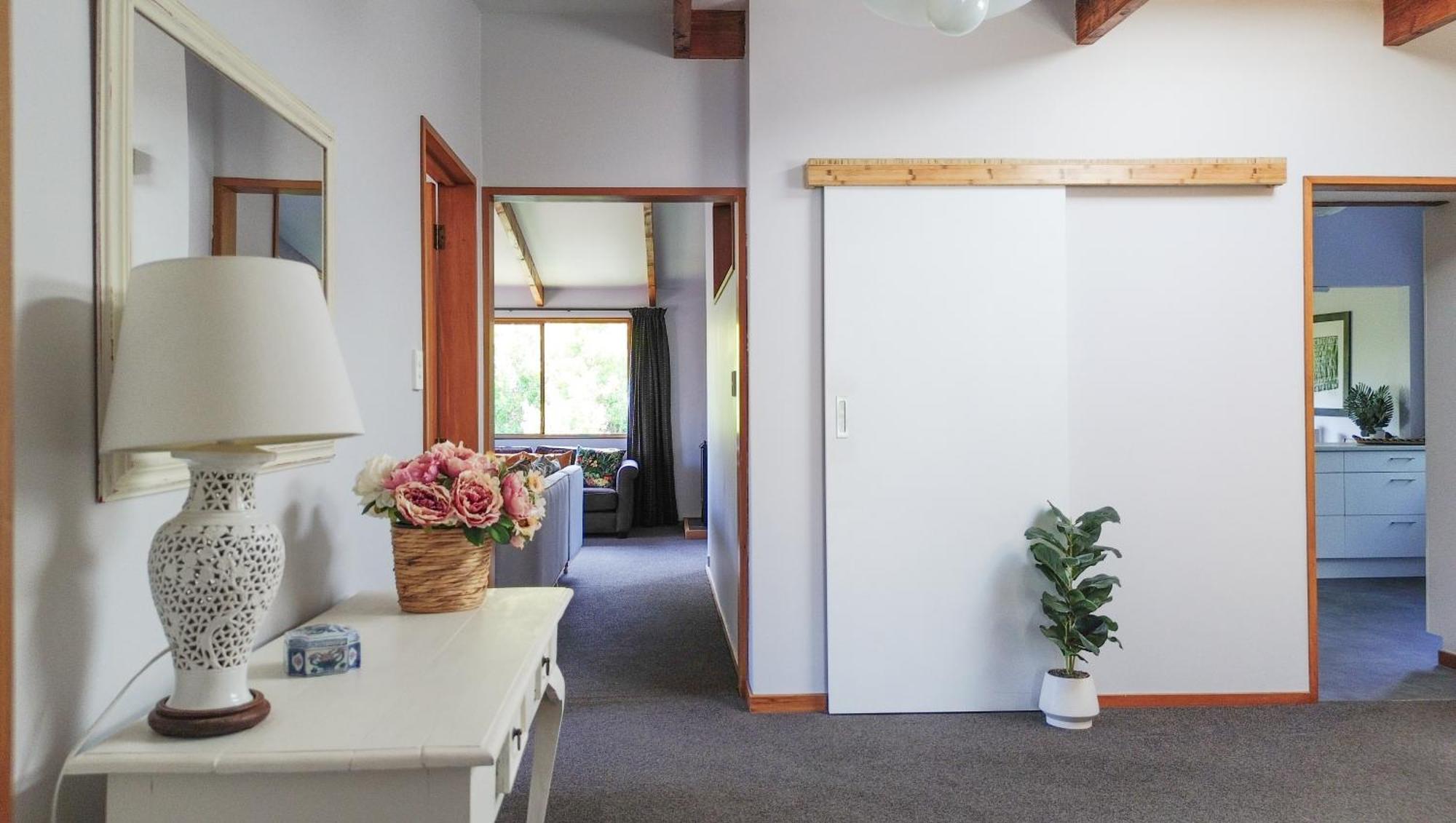 Large, Comfy, Stylish Apartment ハブロック・ノース エクステリア 写真