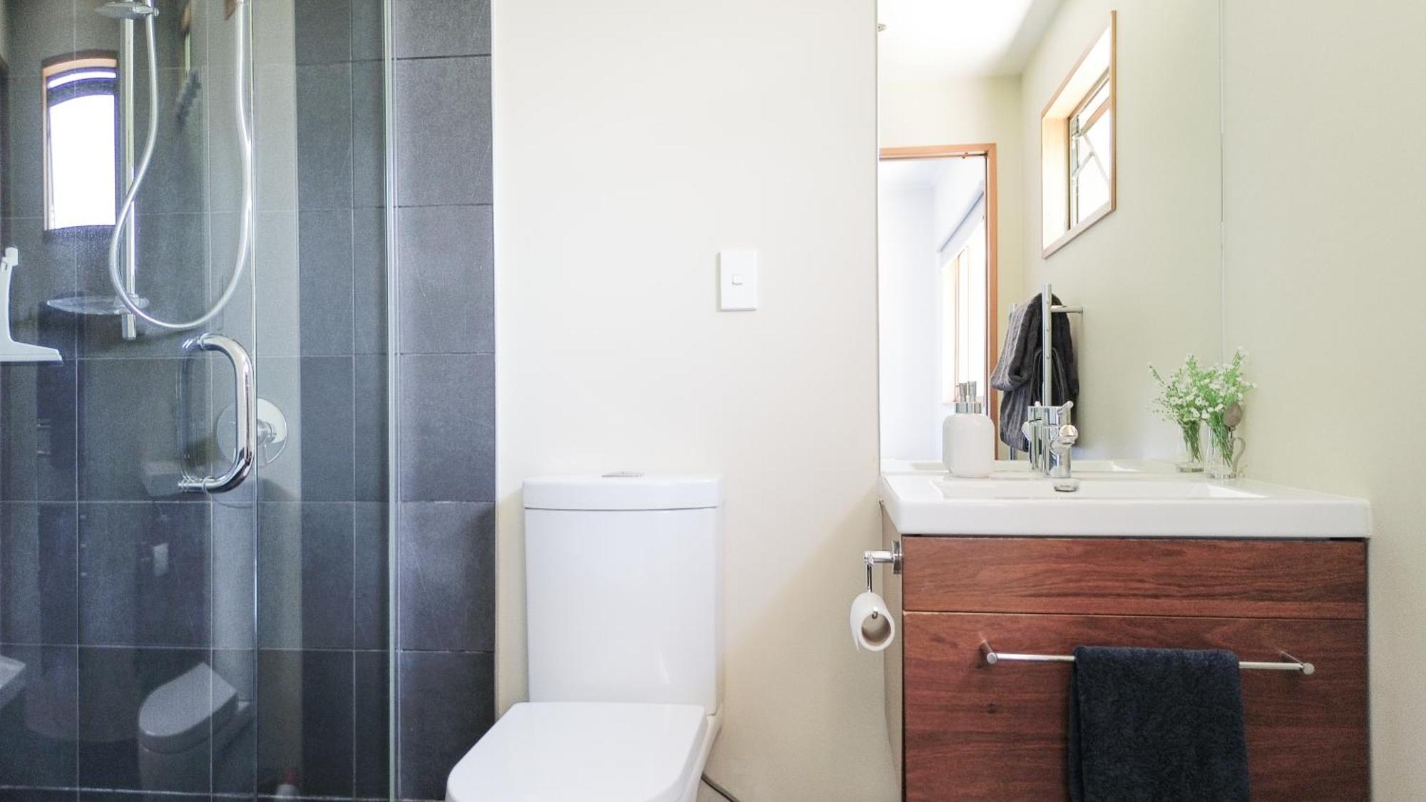 Large, Comfy, Stylish Apartment ハブロック・ノース エクステリア 写真